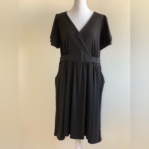 torrid Dresses & Skirts - Torrid Mini Studio Knit Surplice Dress black, plus size, 1X, 14-16